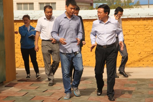 邯郸市副市长宋仁堂来我校慰问 (9)